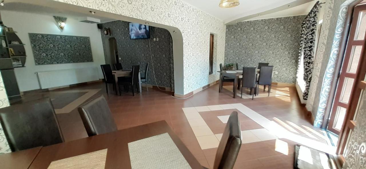 Pensiunea Tora Vatra Dornei Esterno foto