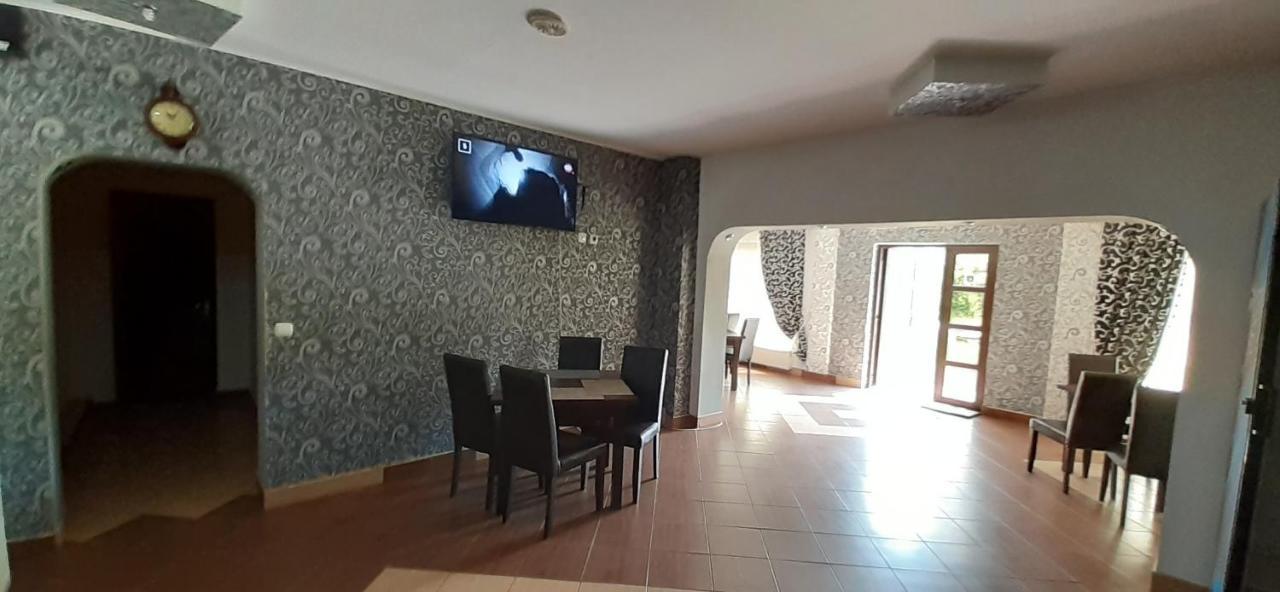 Pensiunea Tora Vatra Dornei Esterno foto