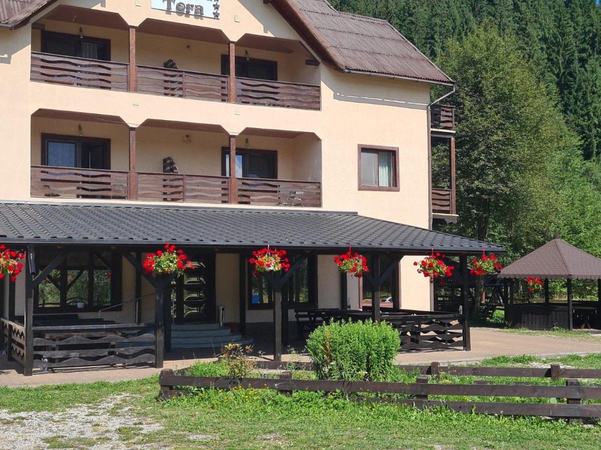 Pensiunea Tora Vatra Dornei Esterno foto