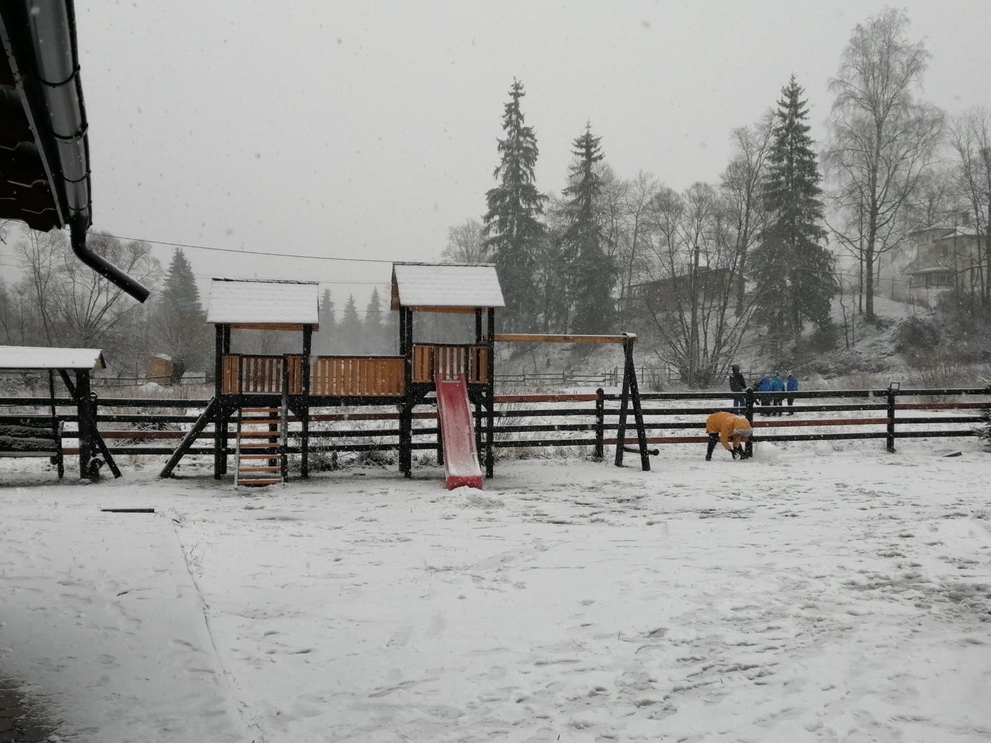 Pensiunea Tora Vatra Dornei Esterno foto
